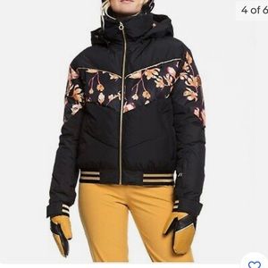Roxy Torah Bright Summit Snow jacket: size XS
